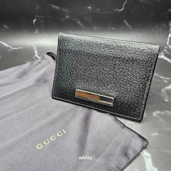 VINTAGE GUCCI BLACK LEATHER ID CARD HOLDER BIFOLD WALLET | eBay Gucci Black Leather ID Card Holder